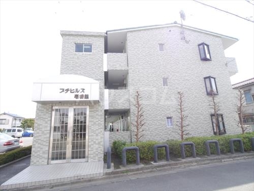 2/4 エントランス