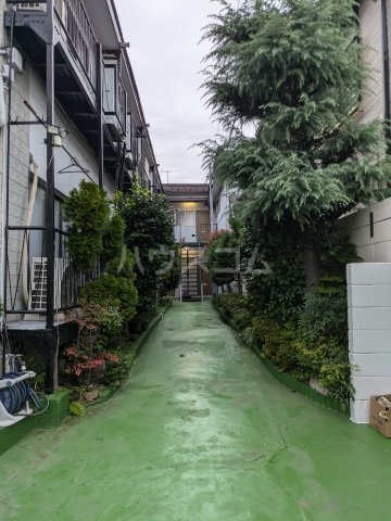 16/26 エントランス