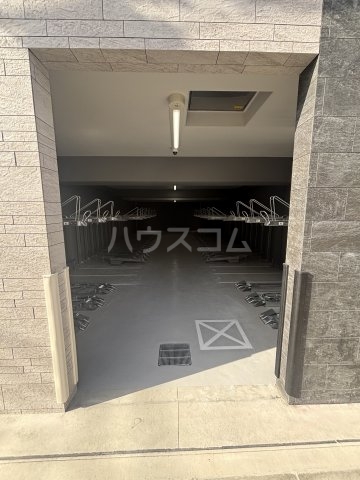 28/30 駐車場