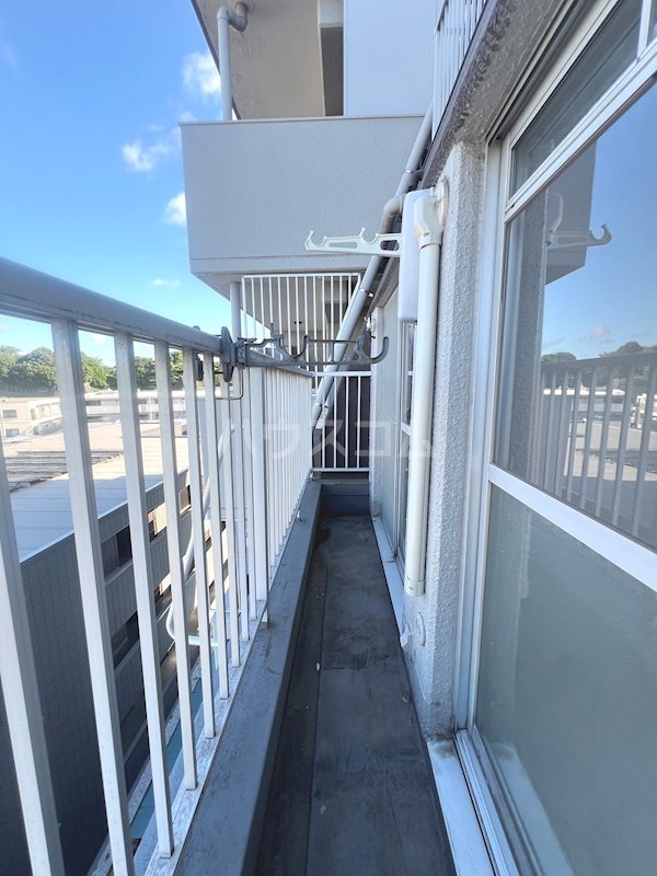 15/22 バルコニー