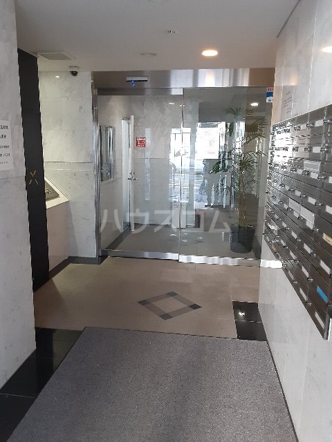 3/4 エントランス