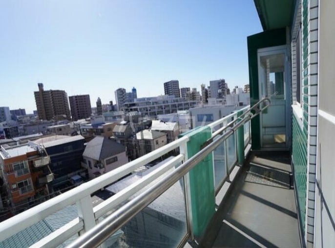 13/16 バルコニー