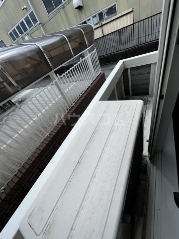 15/18 バルコニー