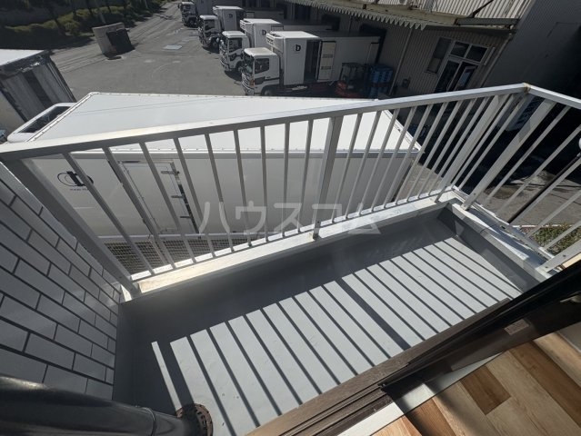 18/30 バルコニー