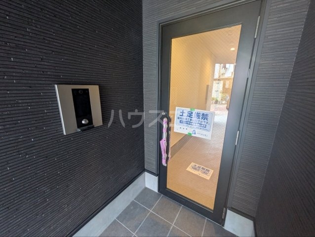 2/6 エントランス