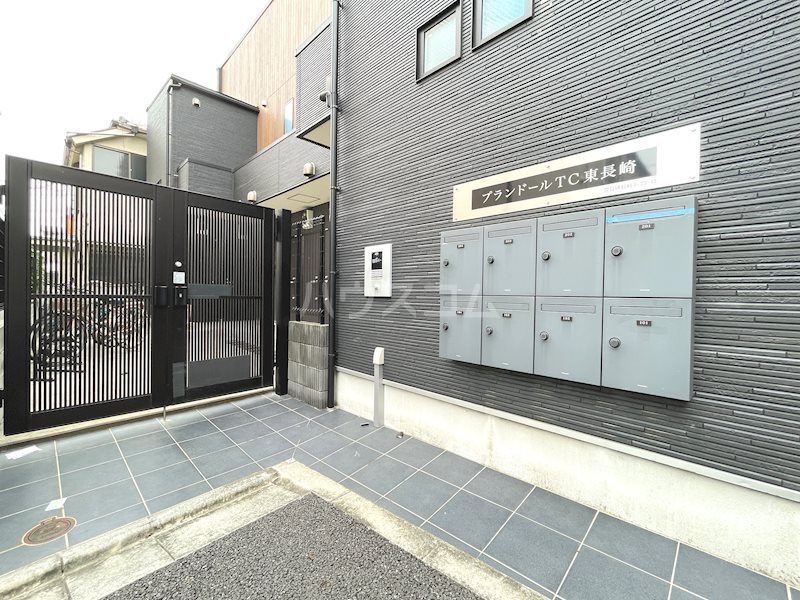 3/3 エントランス