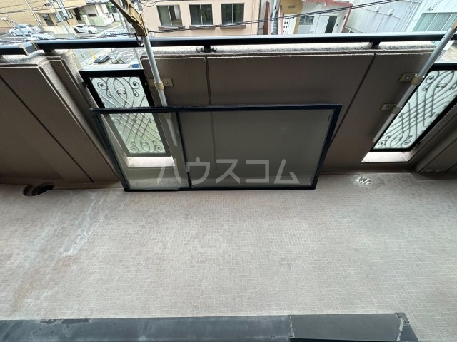 21/30 バルコニー