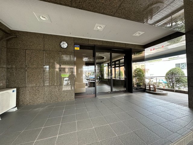 4/8 エントランス