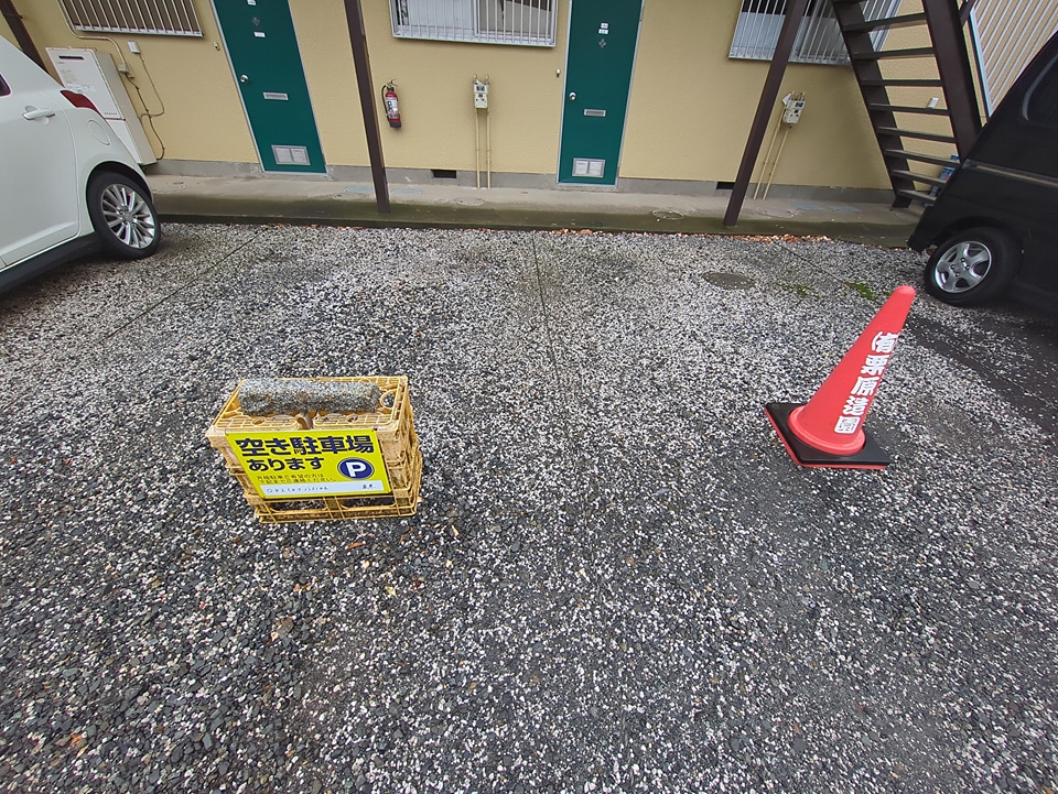 2/8 駐車場