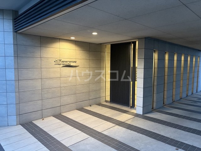 2/11 エントランス