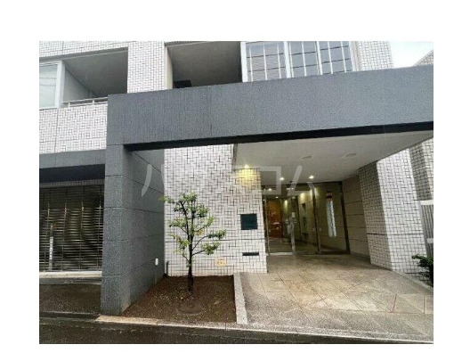 15/21 エントランス