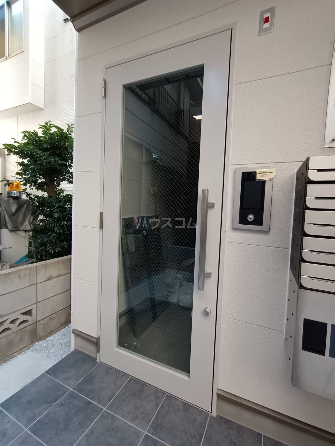 4/6 エントランス