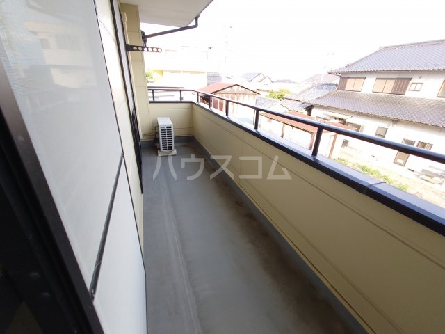 17/23 バルコニー