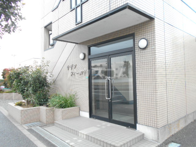 28/29 エントランス