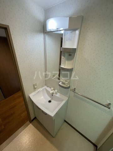 18/30 洗面