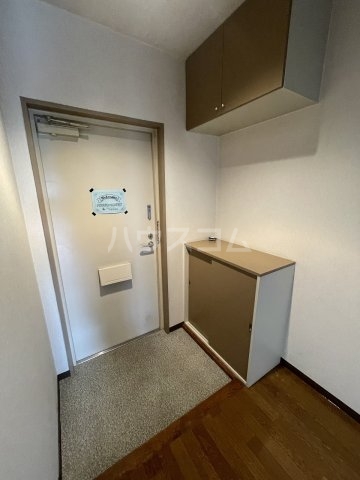 13/30 玄関