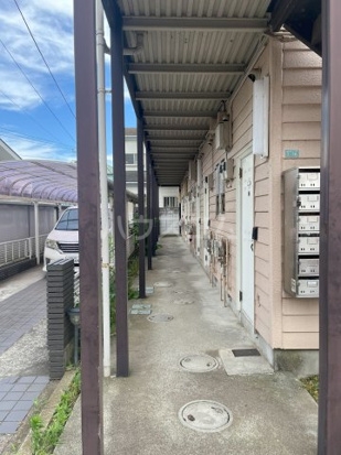 16/20 エントランス