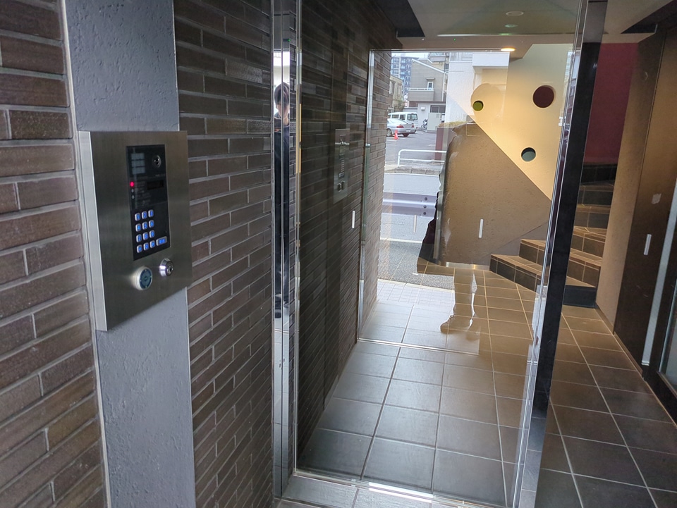 2/8 エントランス