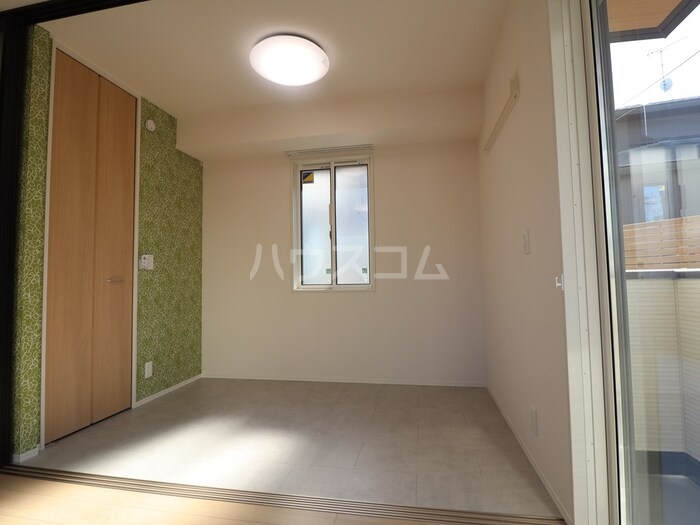 23/30 バルコニー