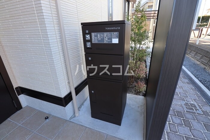 28/30 エントランス