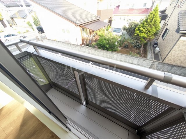 16/28 バルコニー