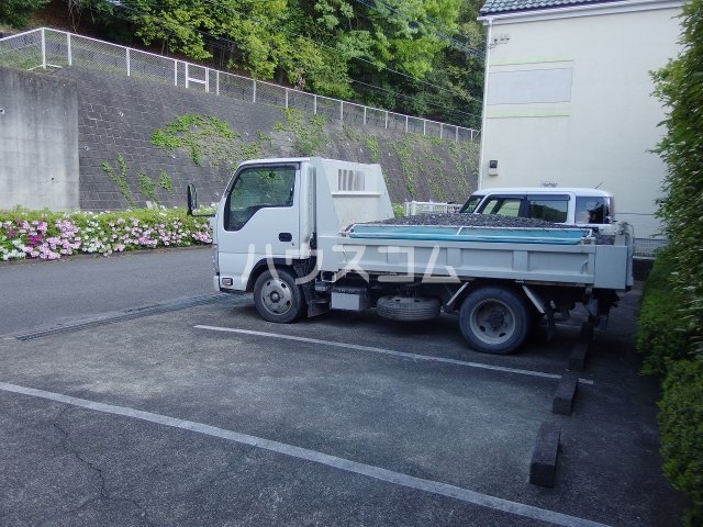 22/30 駐車場