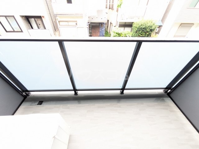 20/30 バルコニー