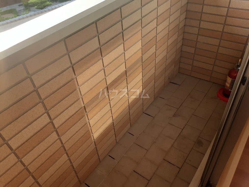 16/28 バルコニー