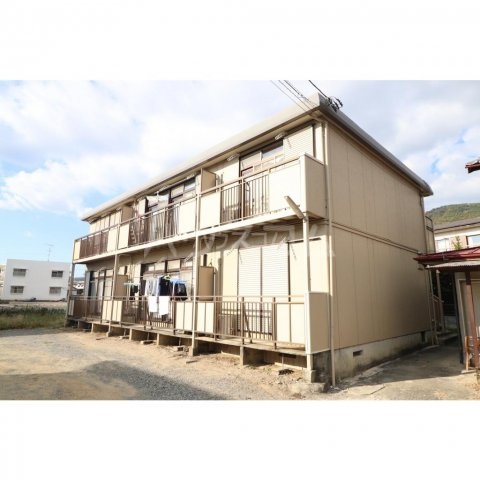 2/2 エントランス