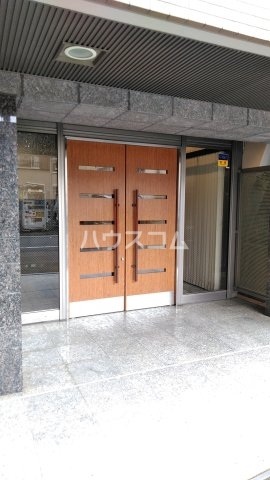 3/10 エントランス