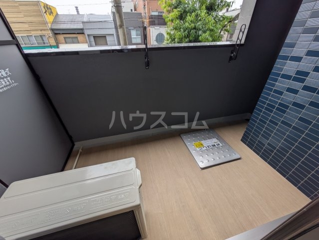 15/26 バルコニー