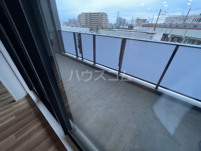 19/30 バルコニー