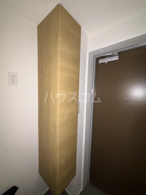 20/27 エントランス