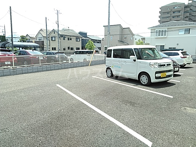3/5 駐車場