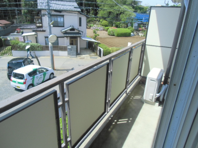 19/25 バルコニー
