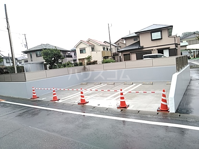 5/8 駐車場