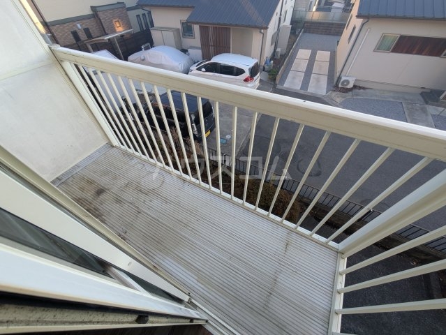 15/23 バルコニー