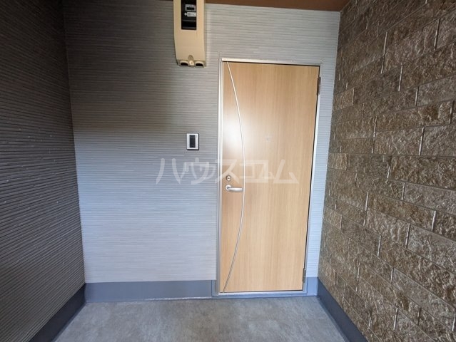 14/24 エントランス