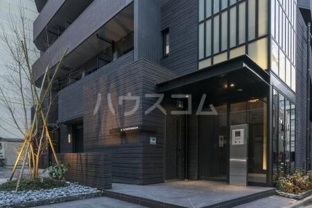 17/24 エントランス