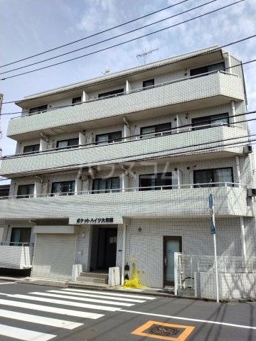 26/30 エントランス