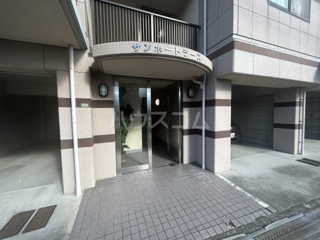 2/9 エントランス