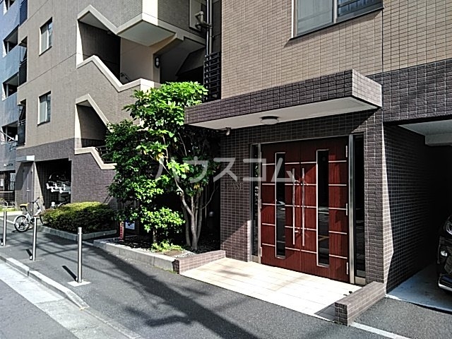 21/24 エントランス