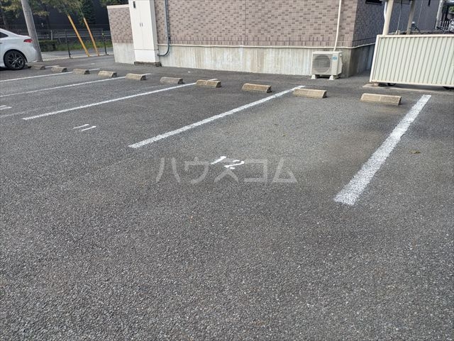 2/10 駐車場