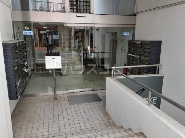 3/10 エントランス