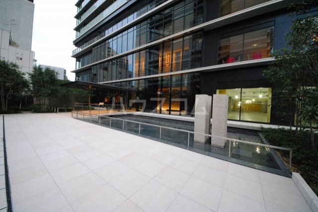 20/25 エントランス