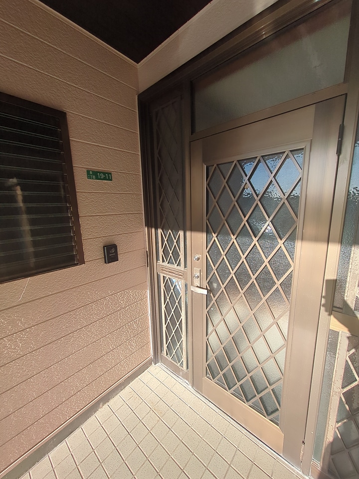 2/3 エントランス