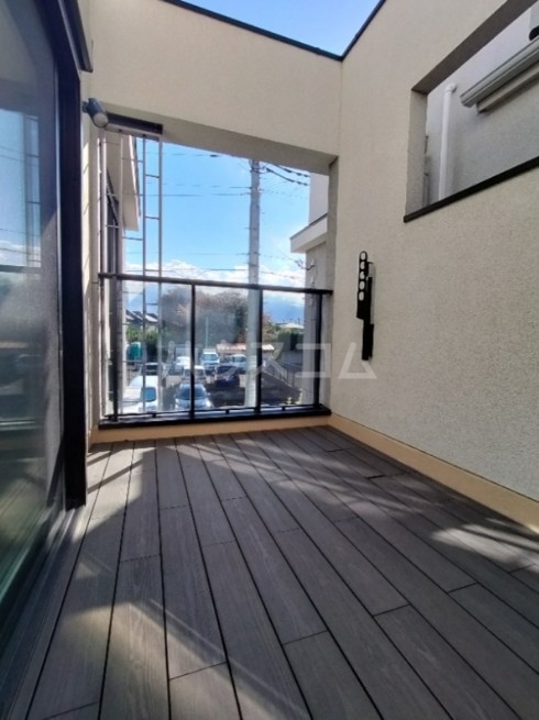 14/21 バルコニー