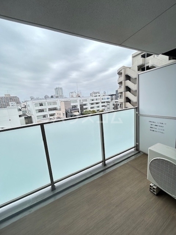 14/28 バルコニー