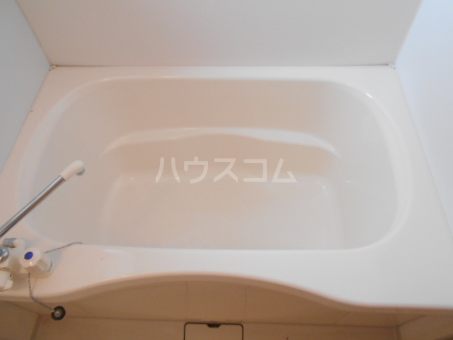 15/28 浴室