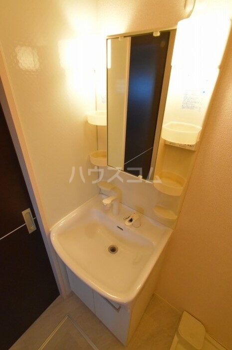 24/29 エントランス